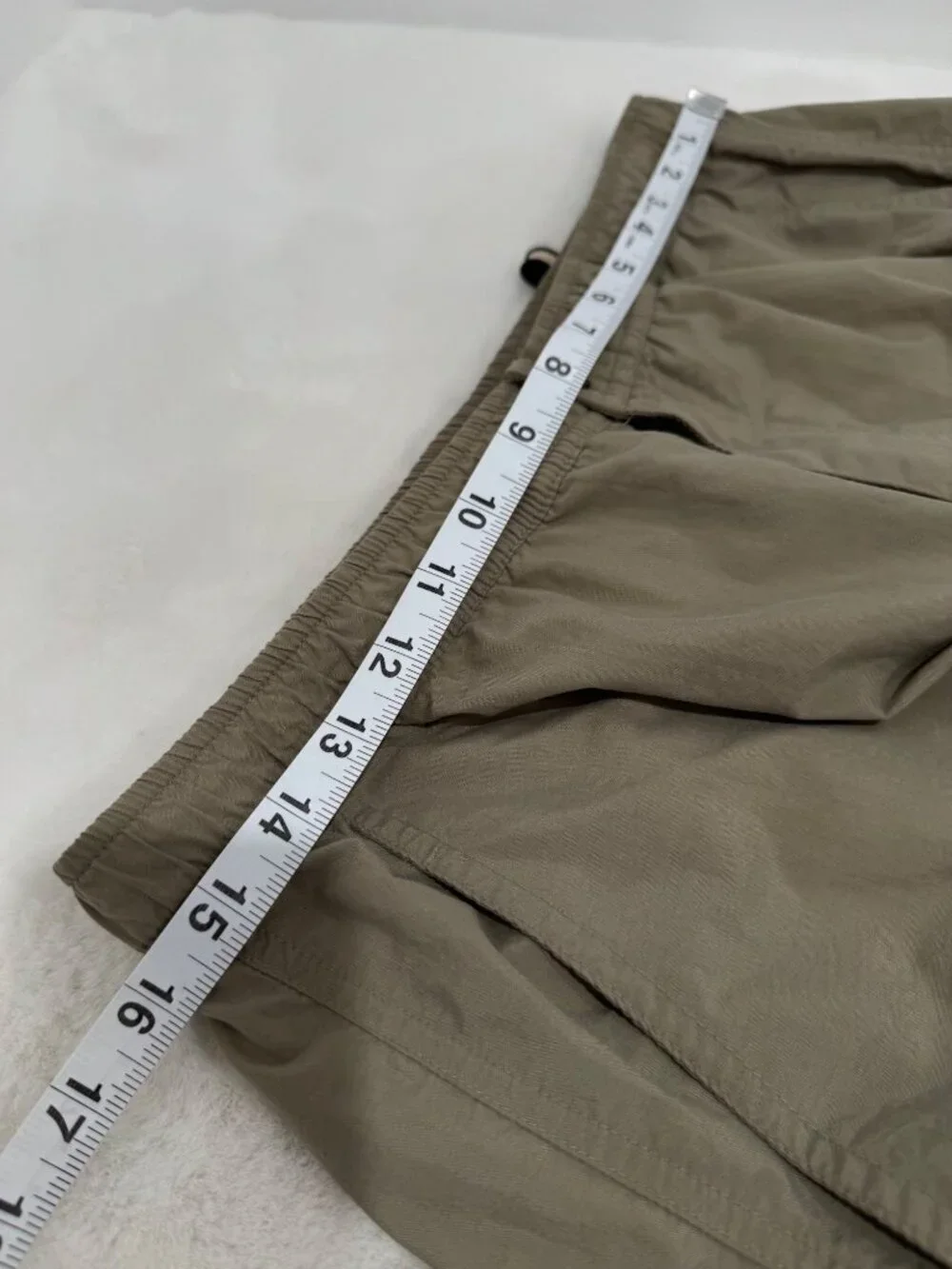 The North Face Men's Size M Convertible Nylon Cargo Pants Khaki Zip-Off Legs